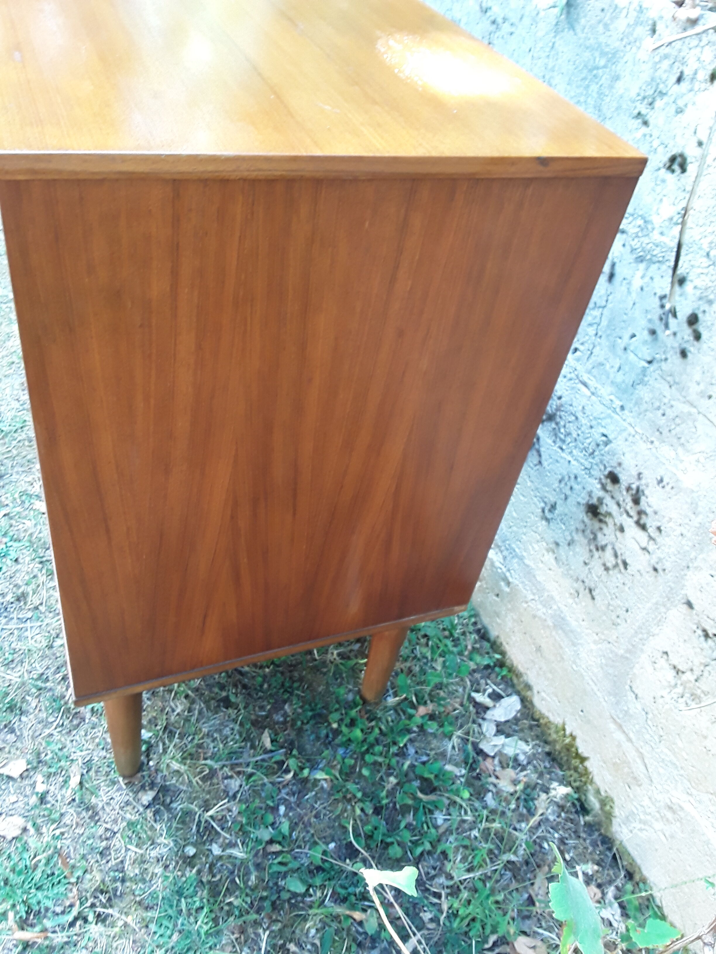 Unifa teak dresser