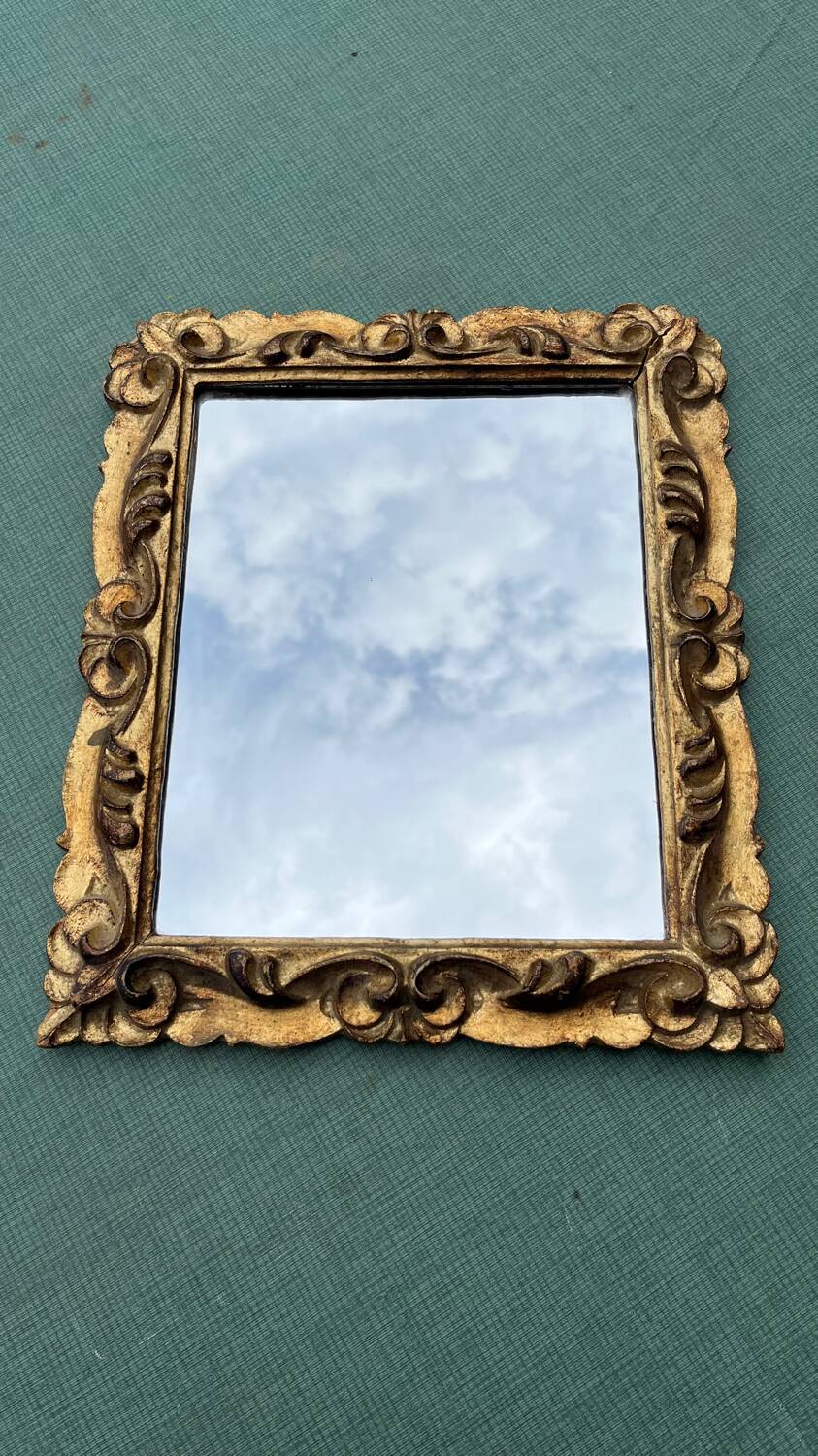 Miroir bois doré vintage  32,5 x 38