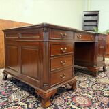 English Chesterfield desk with green leather