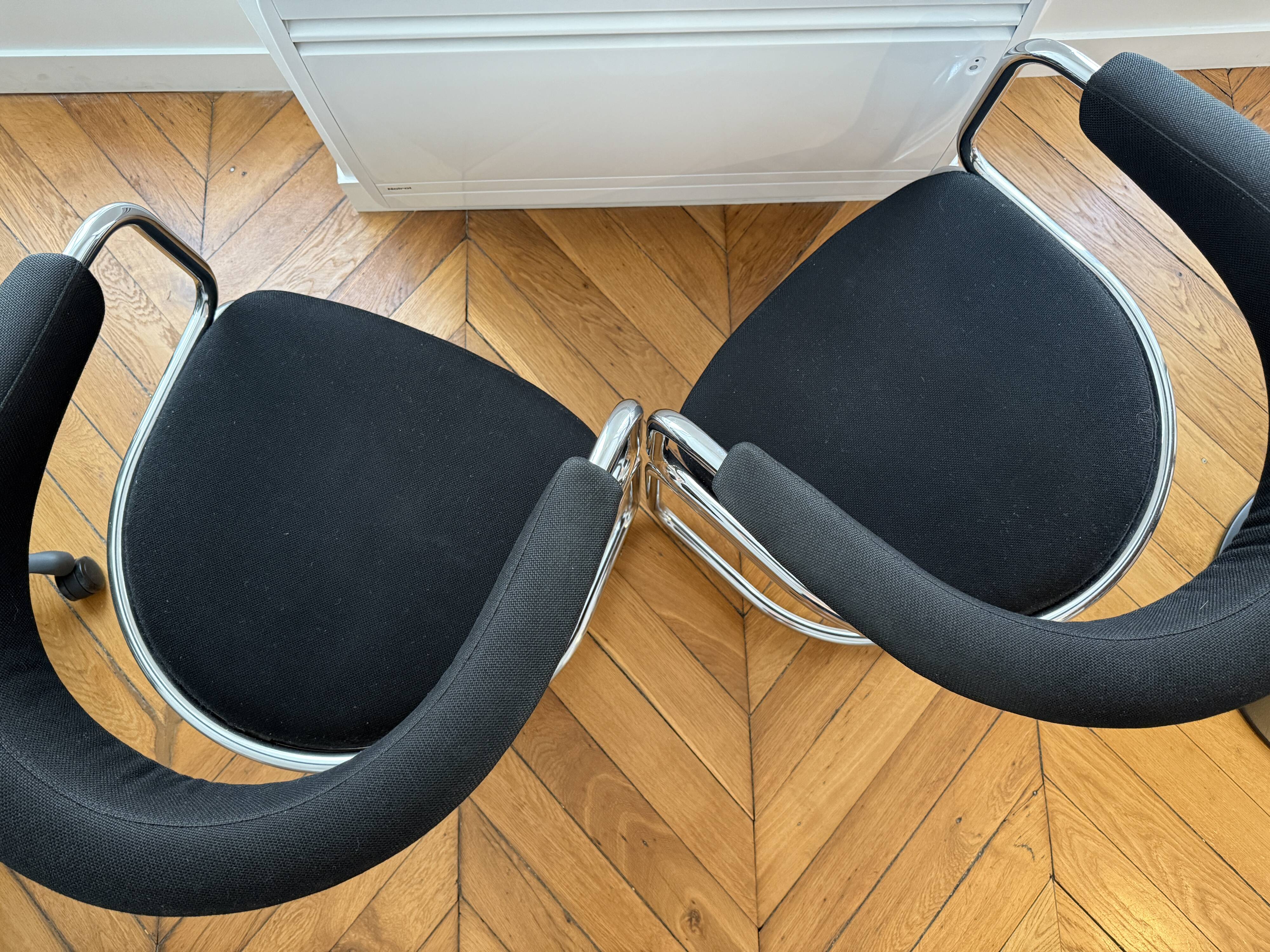 Chaises cantilever en acier tubulaire vintage des années 50