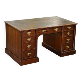 Rare double pedestal partner's desk by Hampton & Son, Pall Mall, hardwood.