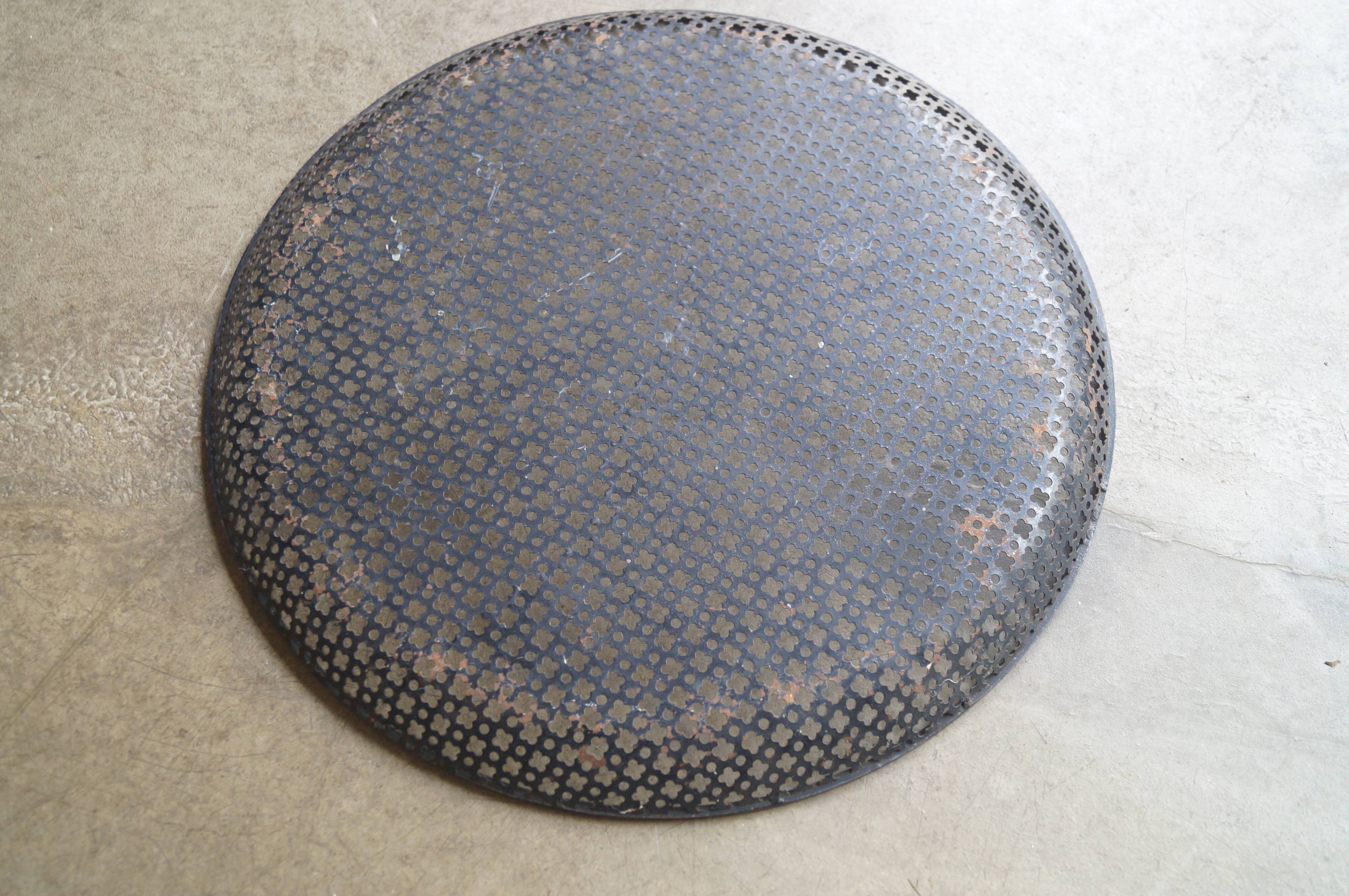 Perforated sheet metal top 1950