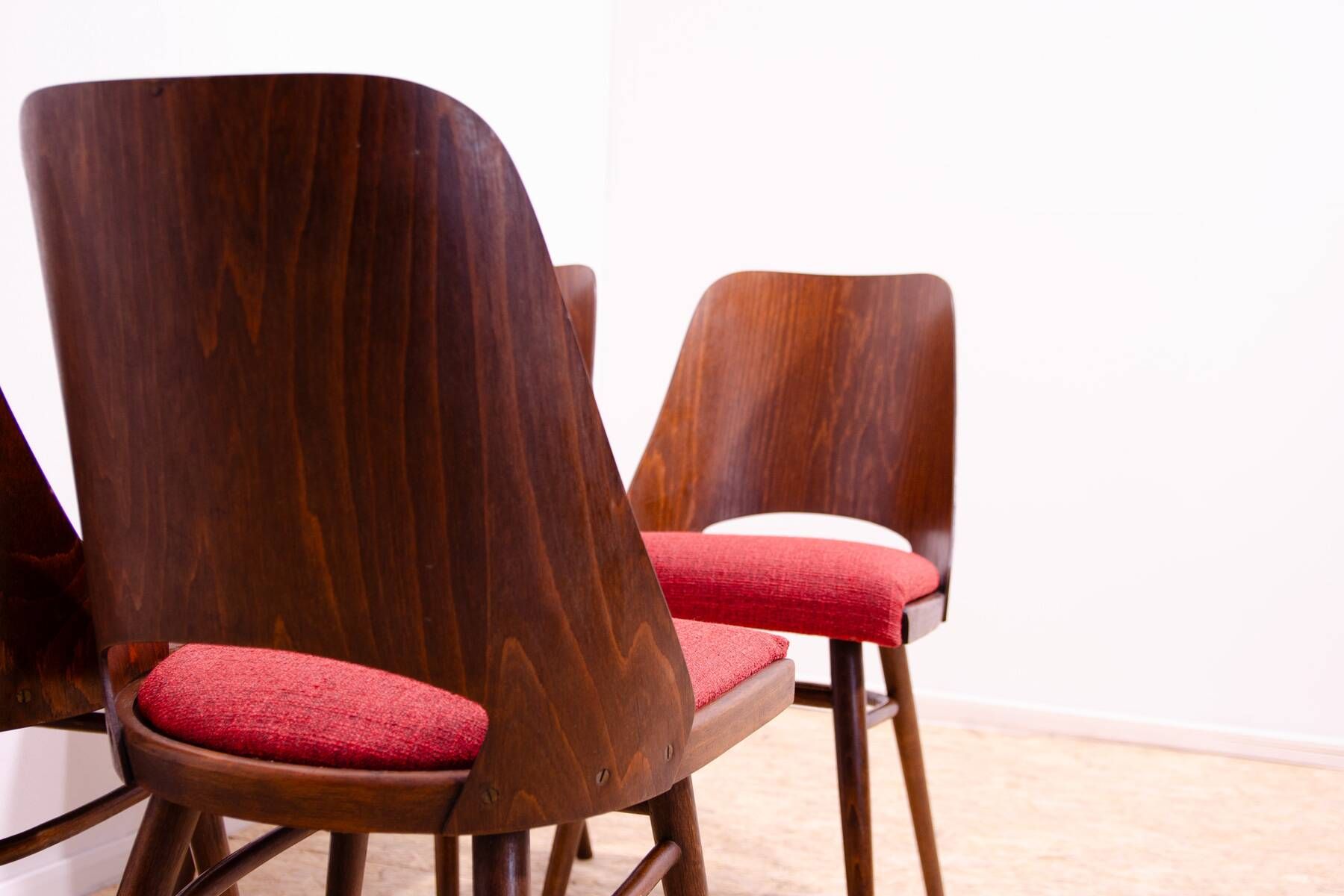 Chaises de salle à manger vintage par Radomír Hofman, années 1960, ensemble de 4