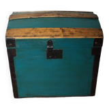 Old curved trunk hat trunk template