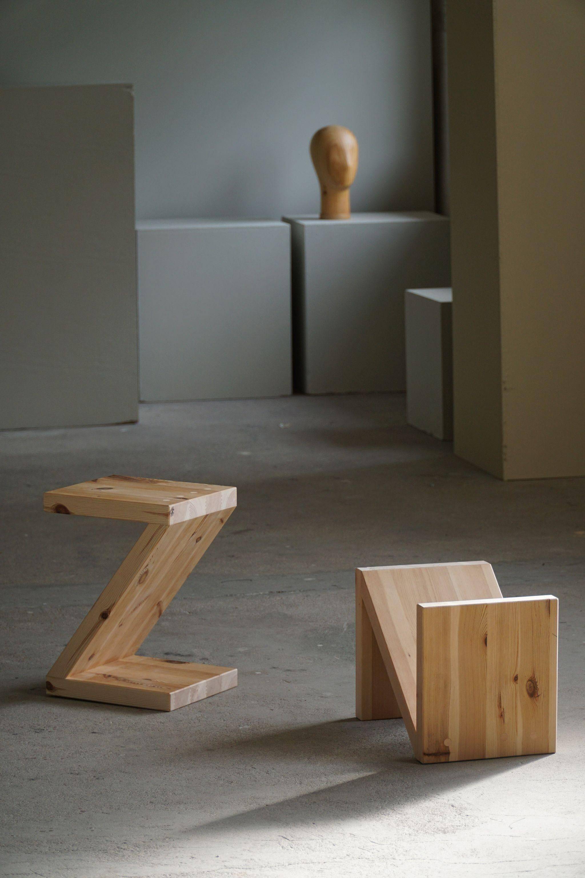 Eliaselias stool/table in recycled solid pine, Danish design 2022.