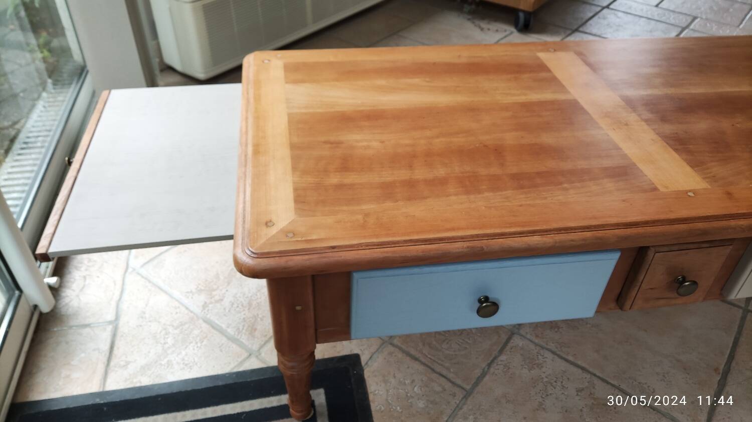 Living room coffee table