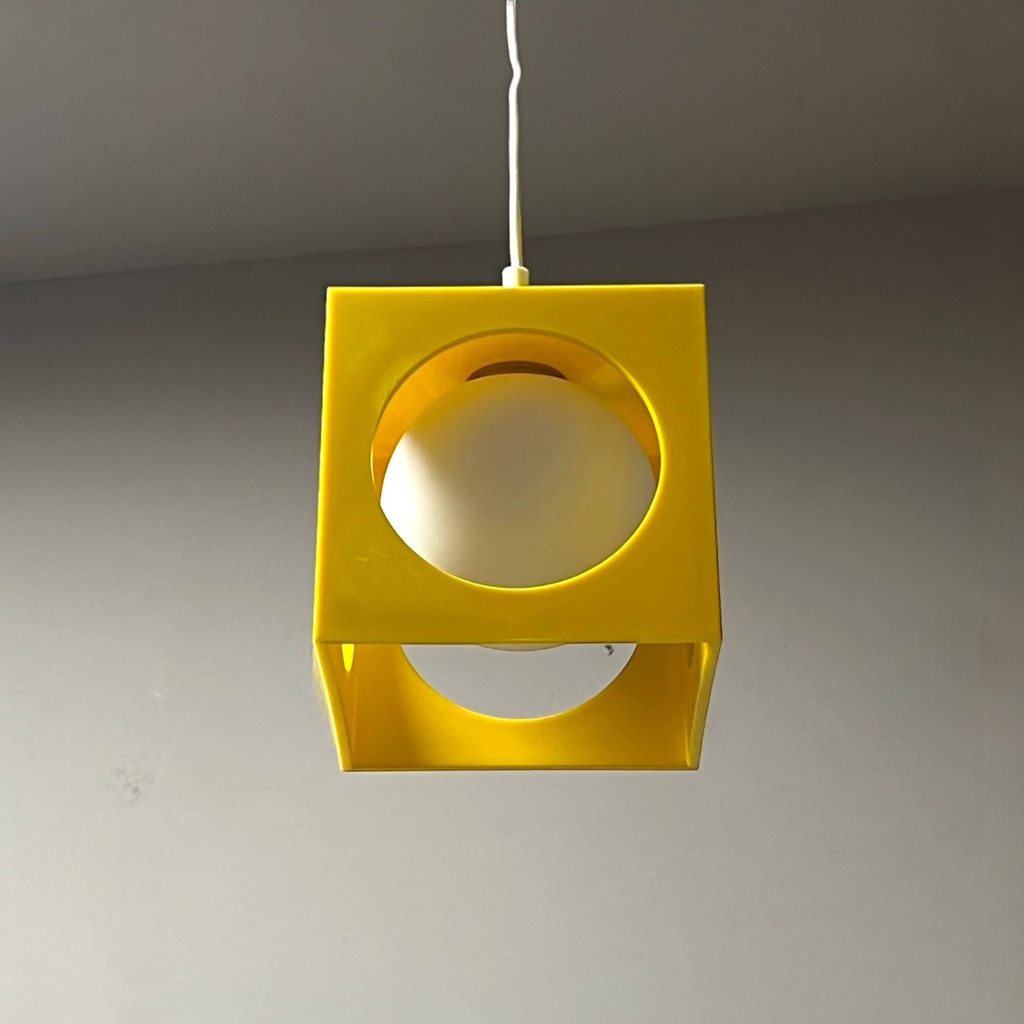 Iconic Space Age Lamp by Richard Essig - Avantgarde Design from the 1970s