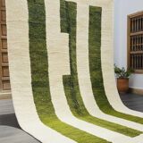 Handmade pure wool rug, size 160 x 250 cm