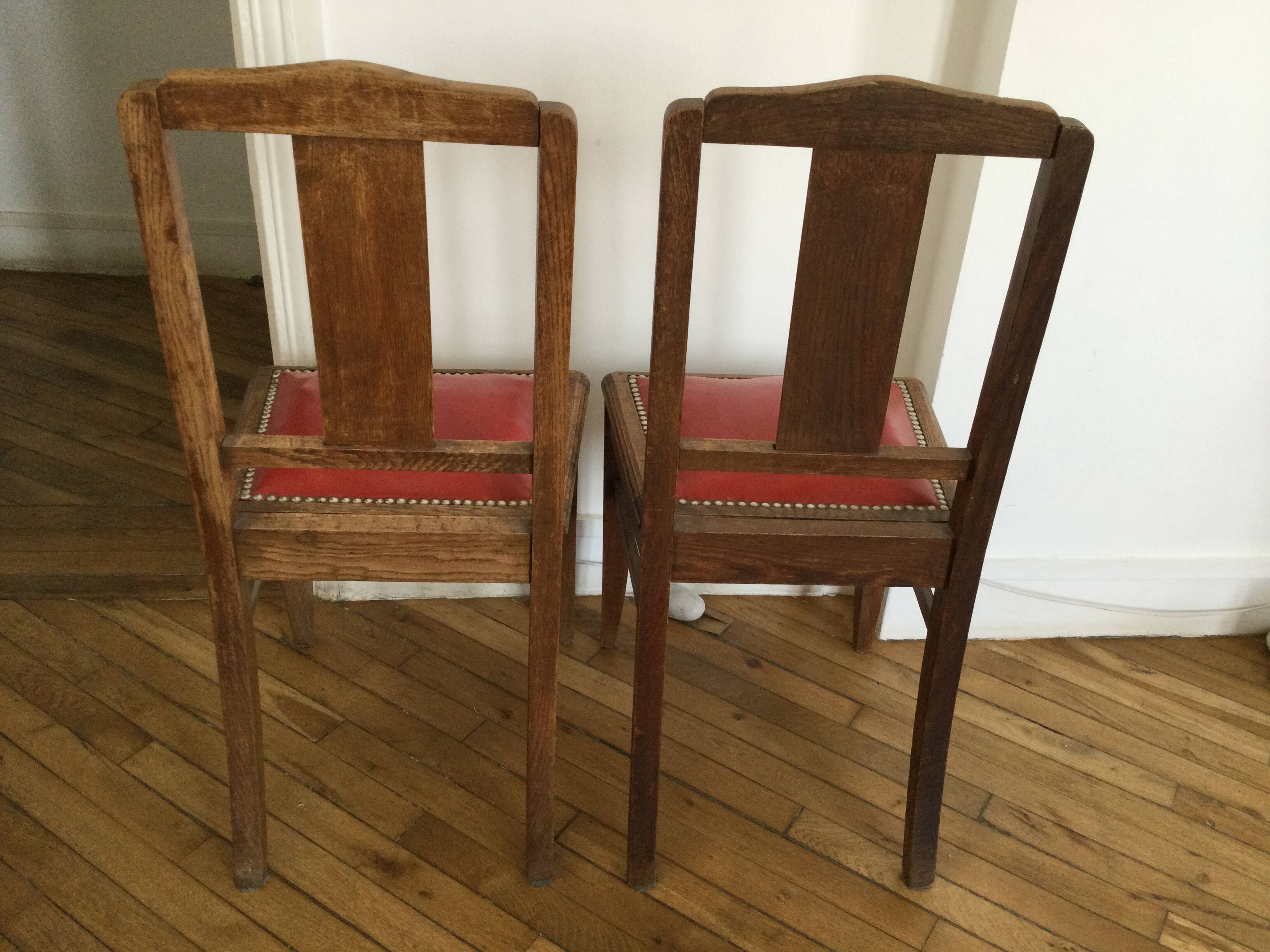 Set of 2 vintage red wooden chairs