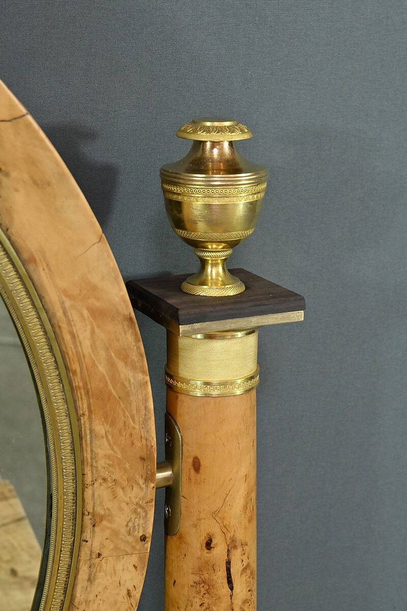 Dressing table in elm burl veneer, Empire period – Early 19th century