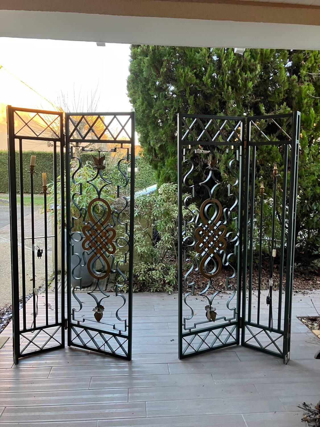 Wrought iron screen