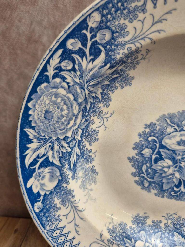 Set of 2 deep plates in Sarreguemines ironstone – Jardinière model – Various decorations
