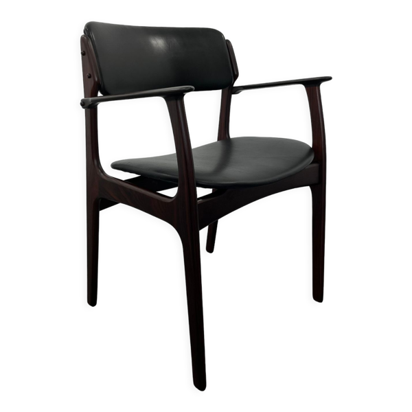 Fauteuil en palissandre par Erik Buch années 1960