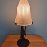 Art deco lamp in wrought iron and pressed-molded glass 1920s 1930s