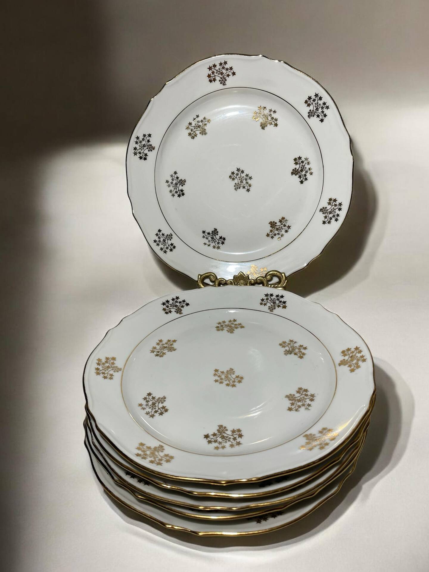 6 vintage Limoges porcelain plates – Pasta & Enamels – Decor of