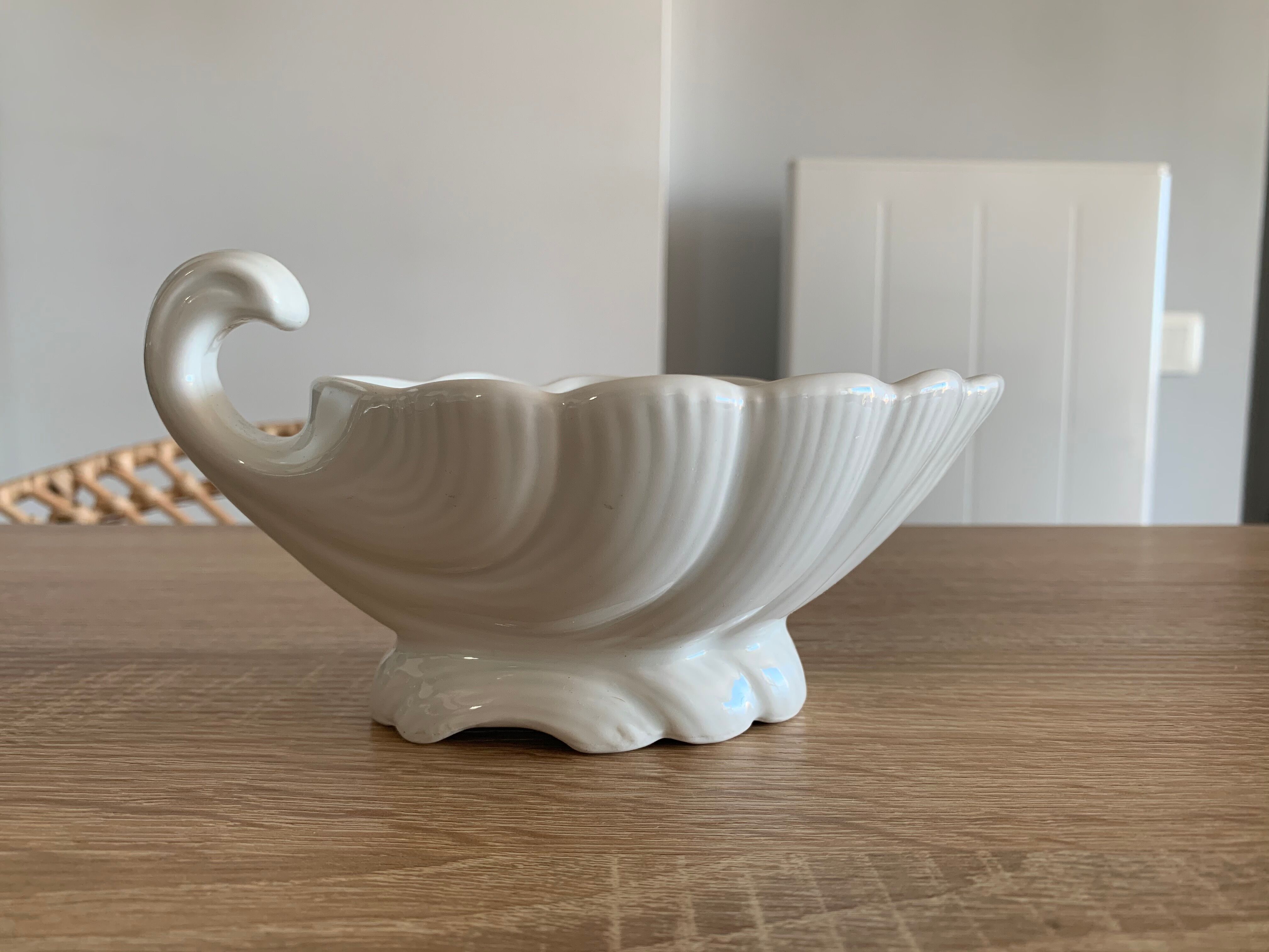Vintage Saucière in Chauvigny porcelain