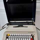Underwood 319 typewriter