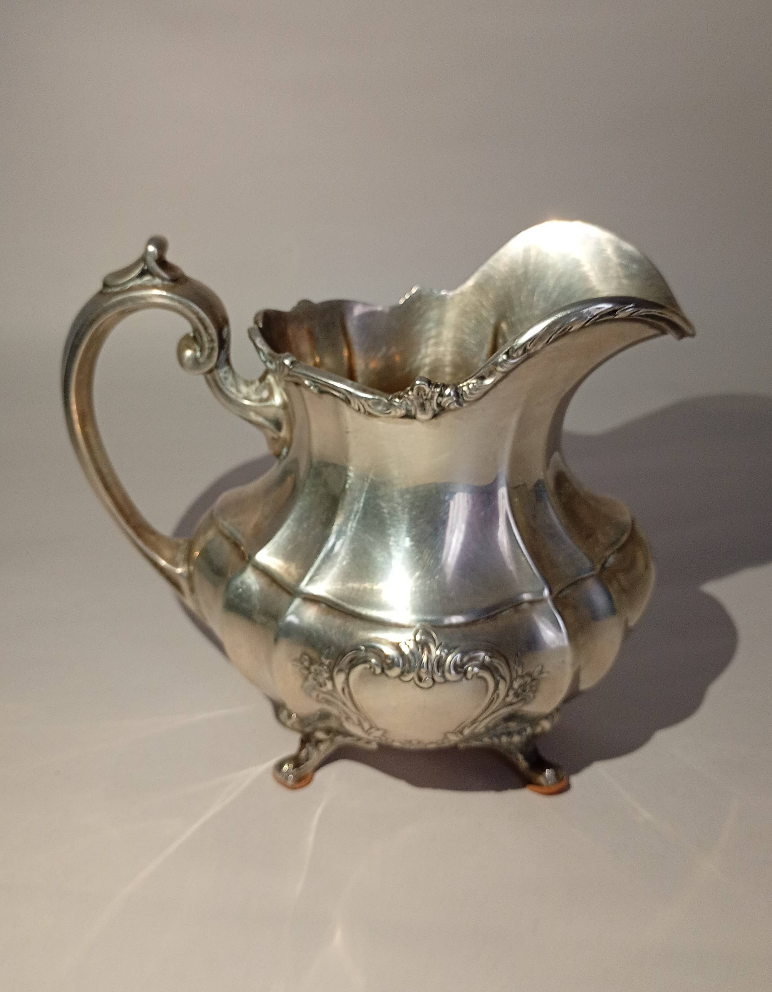 Reed & Barton Solid Sterling Silver Sugar Bowl & Creamer 790 grams