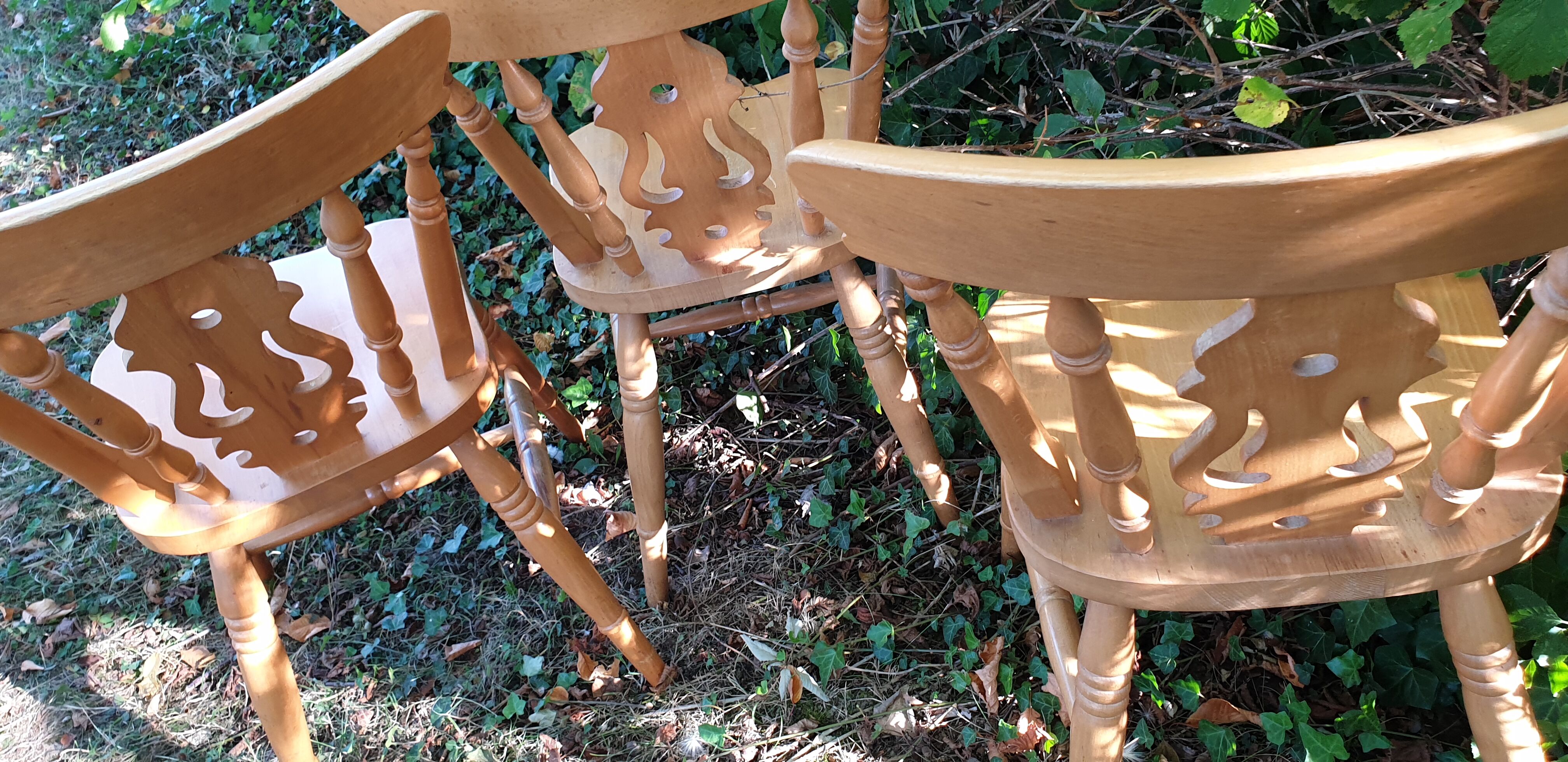 4 chaises western
