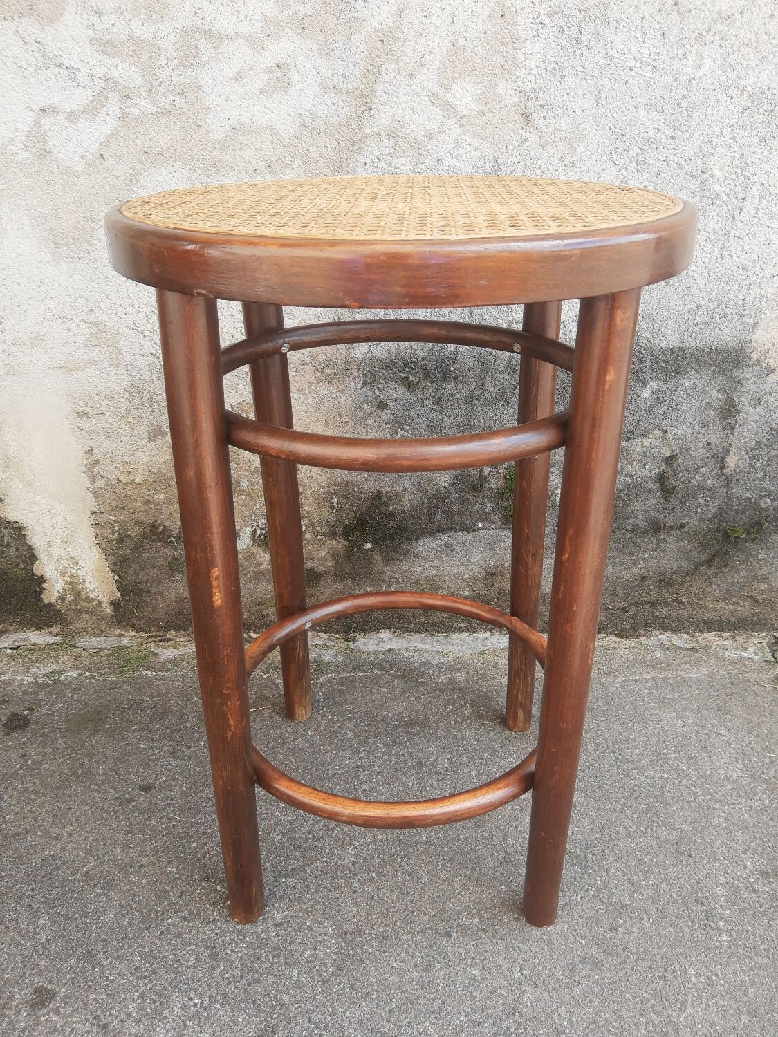 Wooden stool and vintage canning
