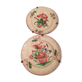 Lot of 2 Saint Clement wall plates