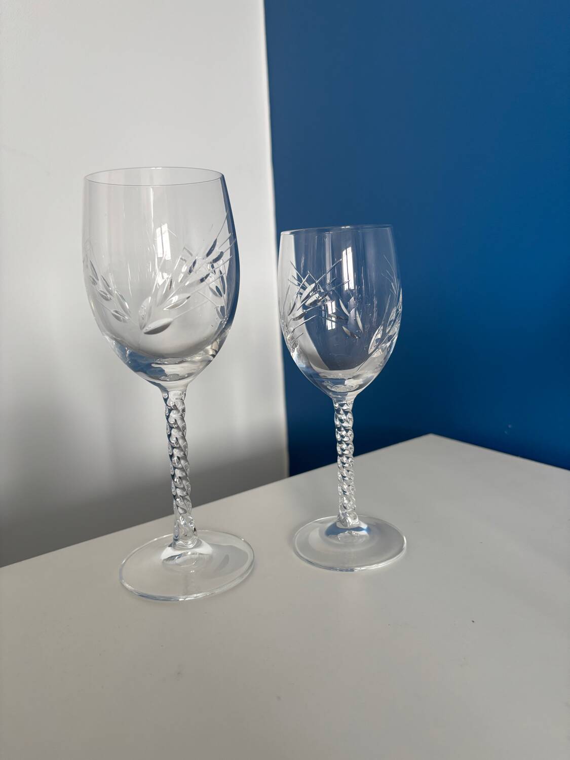 Set of 6 Engraved Crystal Wine Glasses, Spike Pattern | Vintage Elegance v
