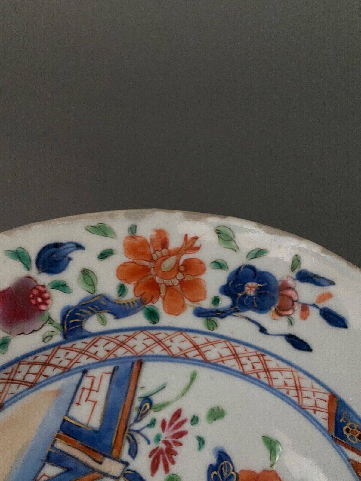 Flat plate in Imari porcelain Japan 19th century floral decoration