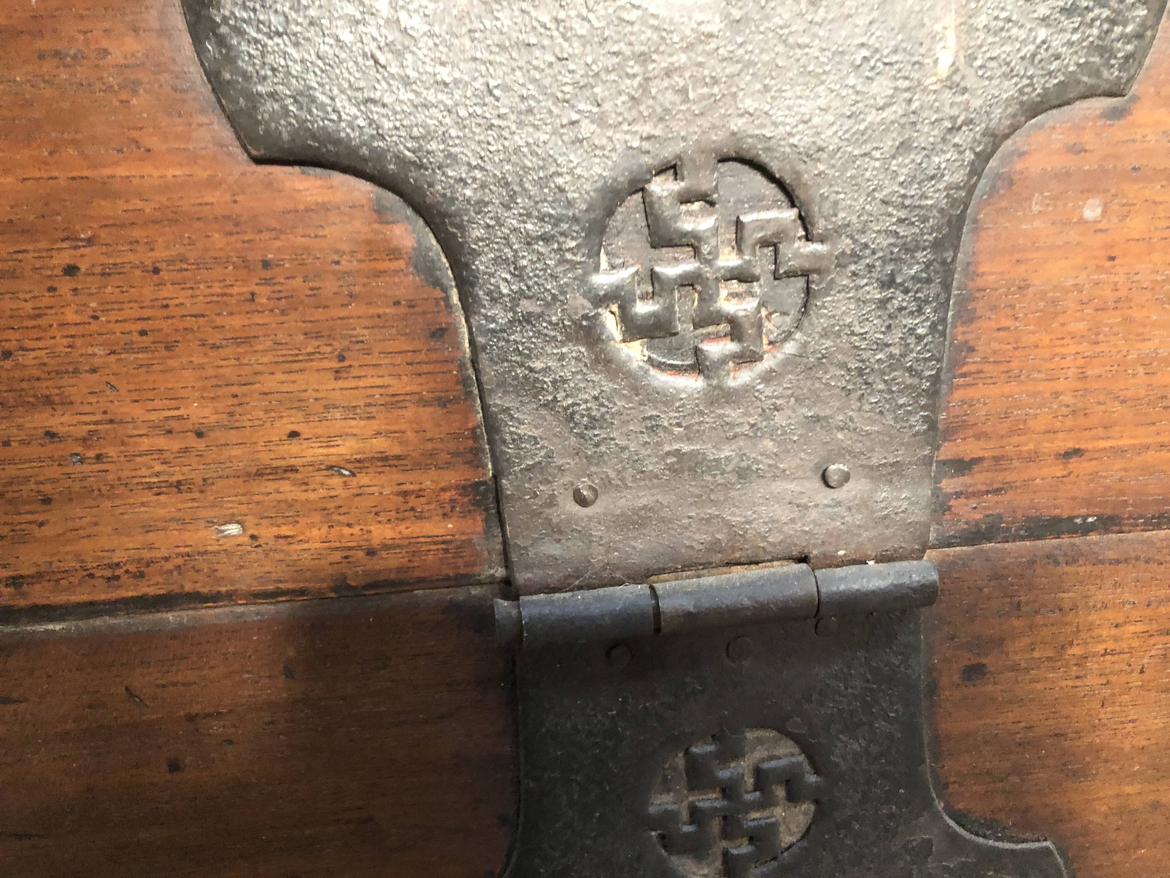 Old korean bar chest 19 year