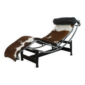 Chaise Longue LC4 par  Le Corbusier, Pierre Jeanneret et Charlotte Perriand