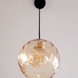Amber globe suspension
