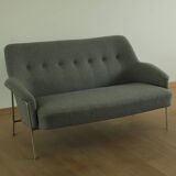 Sofa by Theo Ruth for Artifort