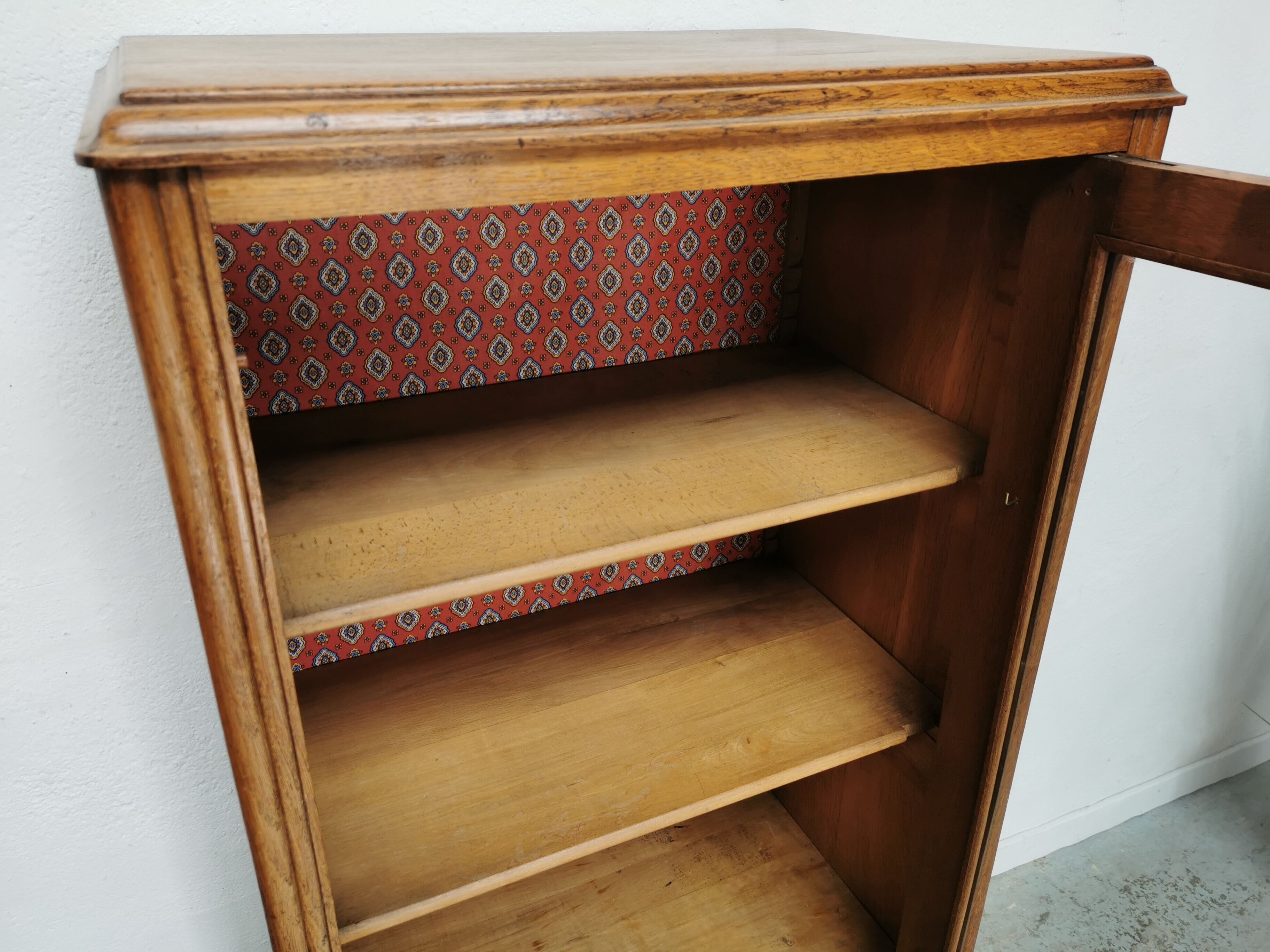 Parisian wardrobe Art Deco vintage showcase