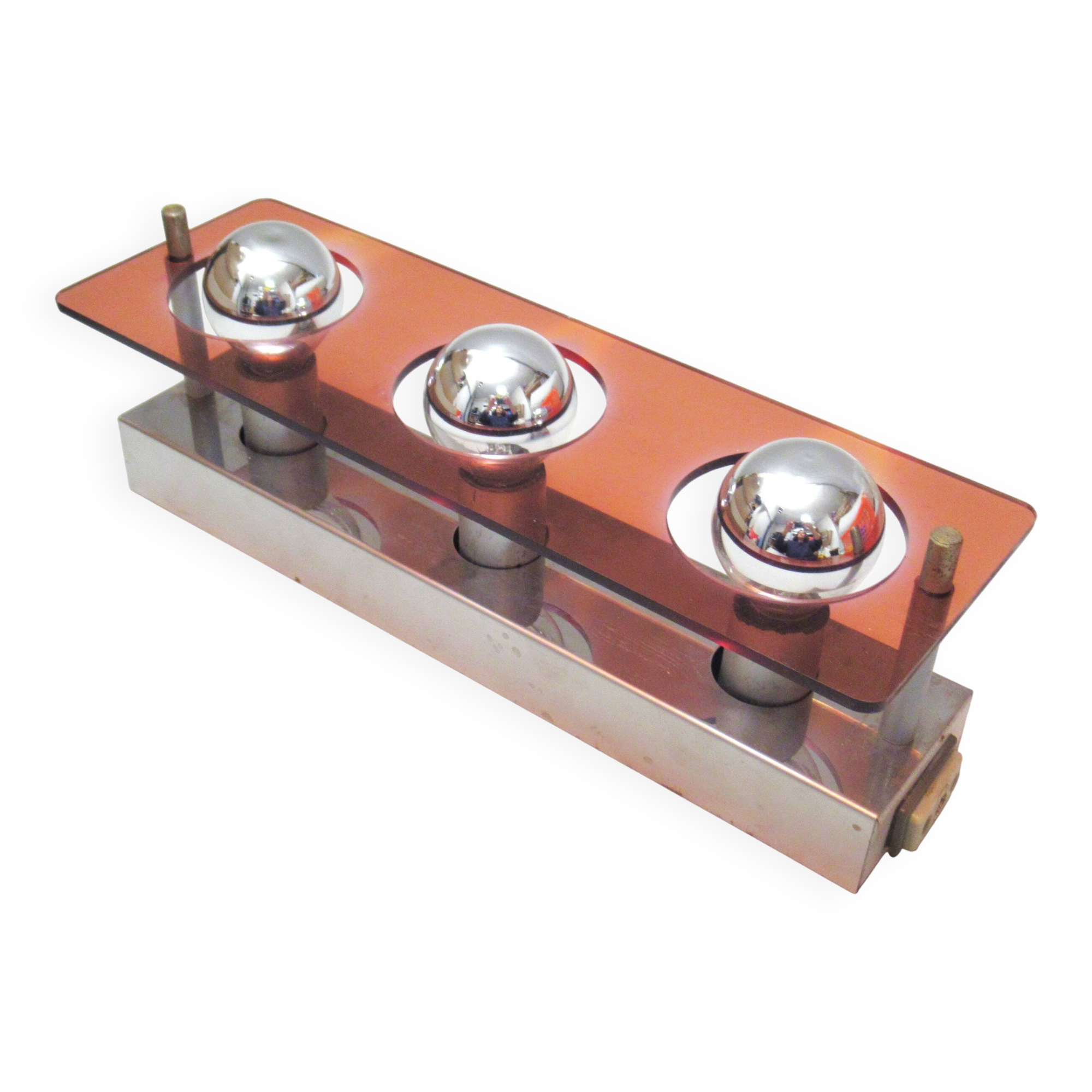 Jocelyne Trocmé Oxar three-light wall lamp from the 1970s.