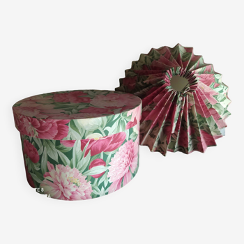 Flower box with matching lampshade