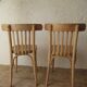 Paire de chaises bistrot en bois brut