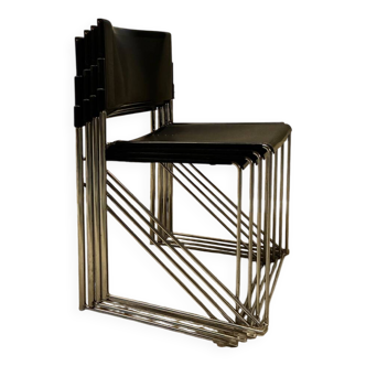 4 designer Vlad Muller plastic/chrome chairs