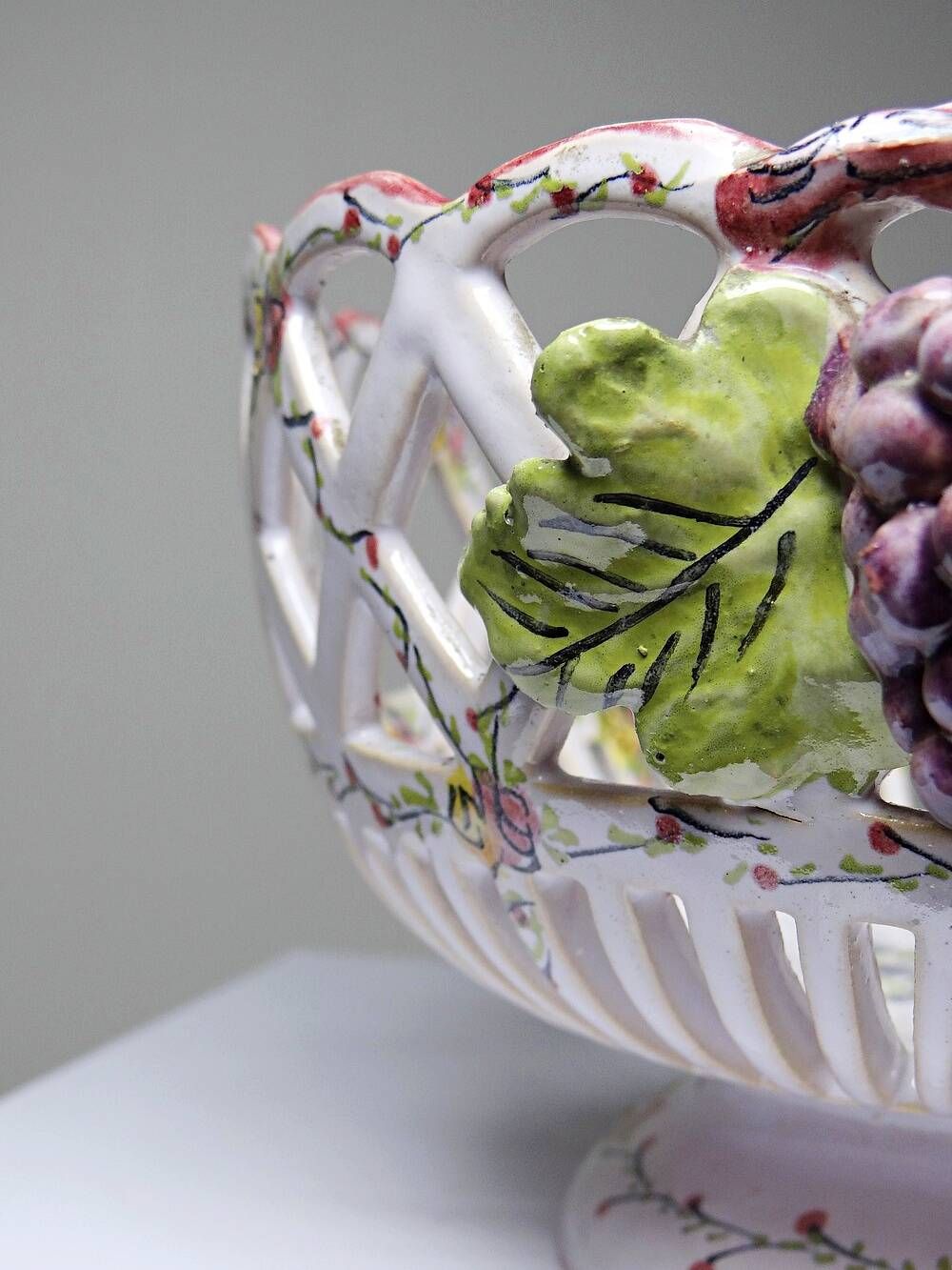 Openwork bowl in painted earthenware, Émile Tessier Le Croisic, 30-50's accident