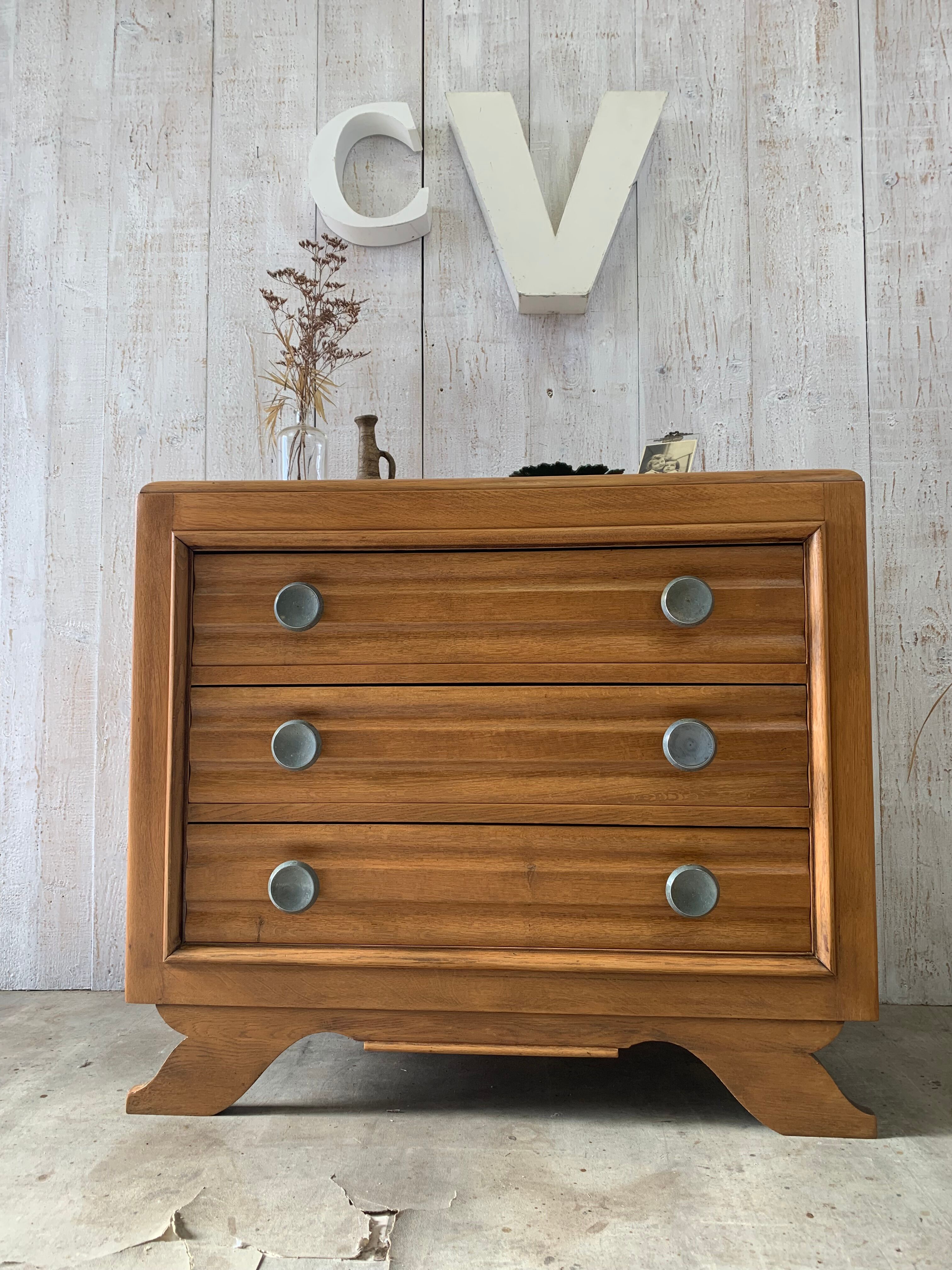Commode "moustache" vintage