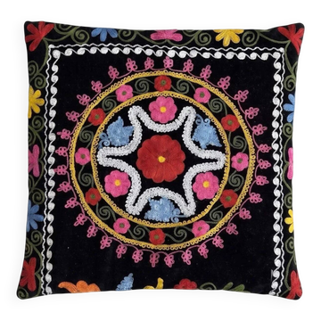 Vintage embroidered cushion cover 46x46 cm