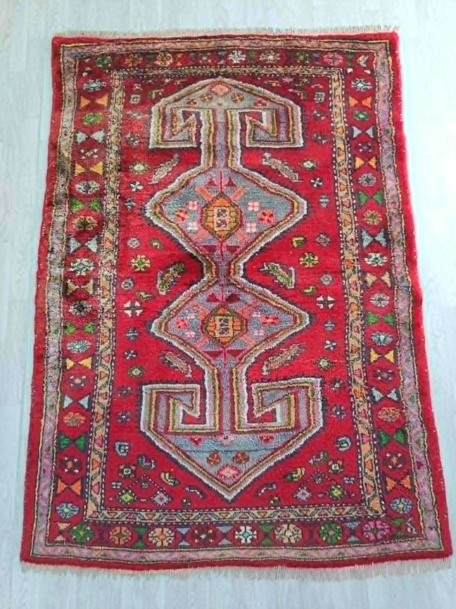 Tapis Persan Khamseh fait main