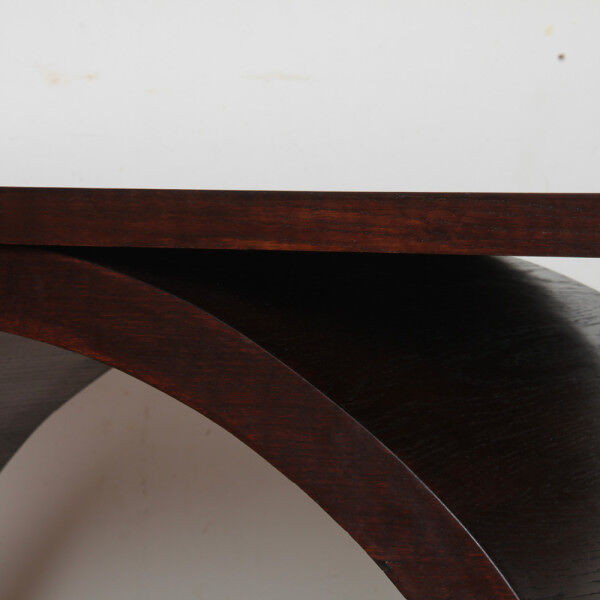 Table basse/d'appoint en chêne, travail français des années 1930