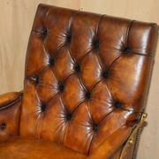 Chesterfield Club Armchair in Hand-Dyed Leather