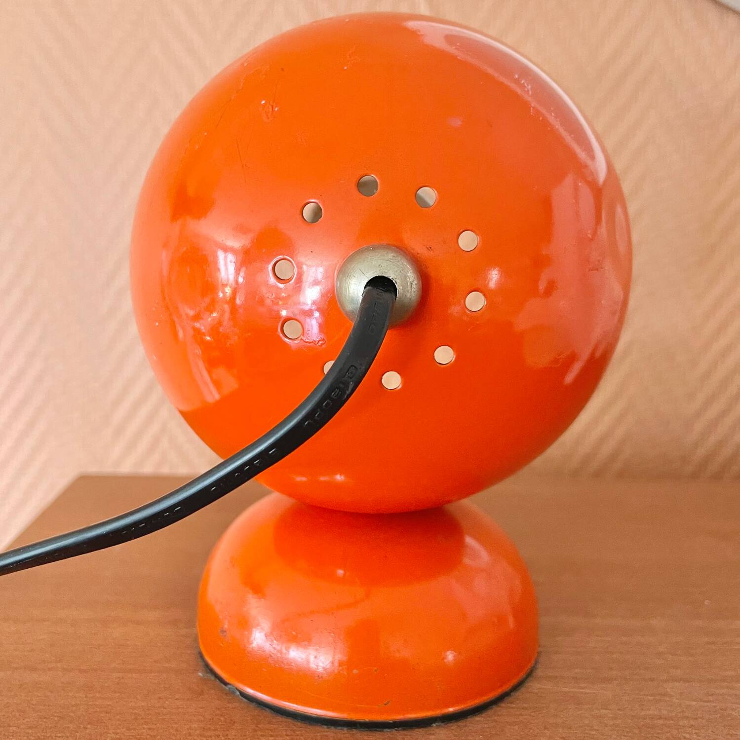 Orange eye ball lamp