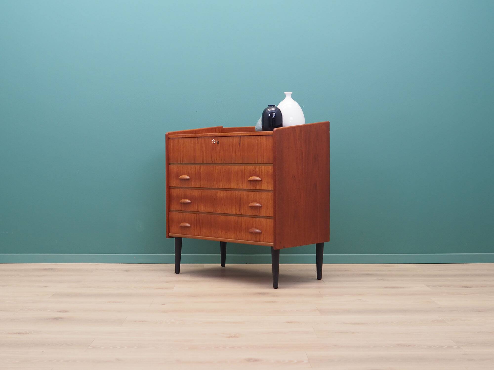 Teak dressing table, Scandinavian design, 1960s, manufactured by SW Finland