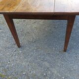 Limousin limousine farm table