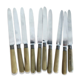 Lot de 10 couteaux vintage