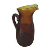 Pichet vintage en verre ambré