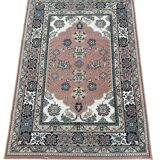 Oriental style rug 170cm x 120cm