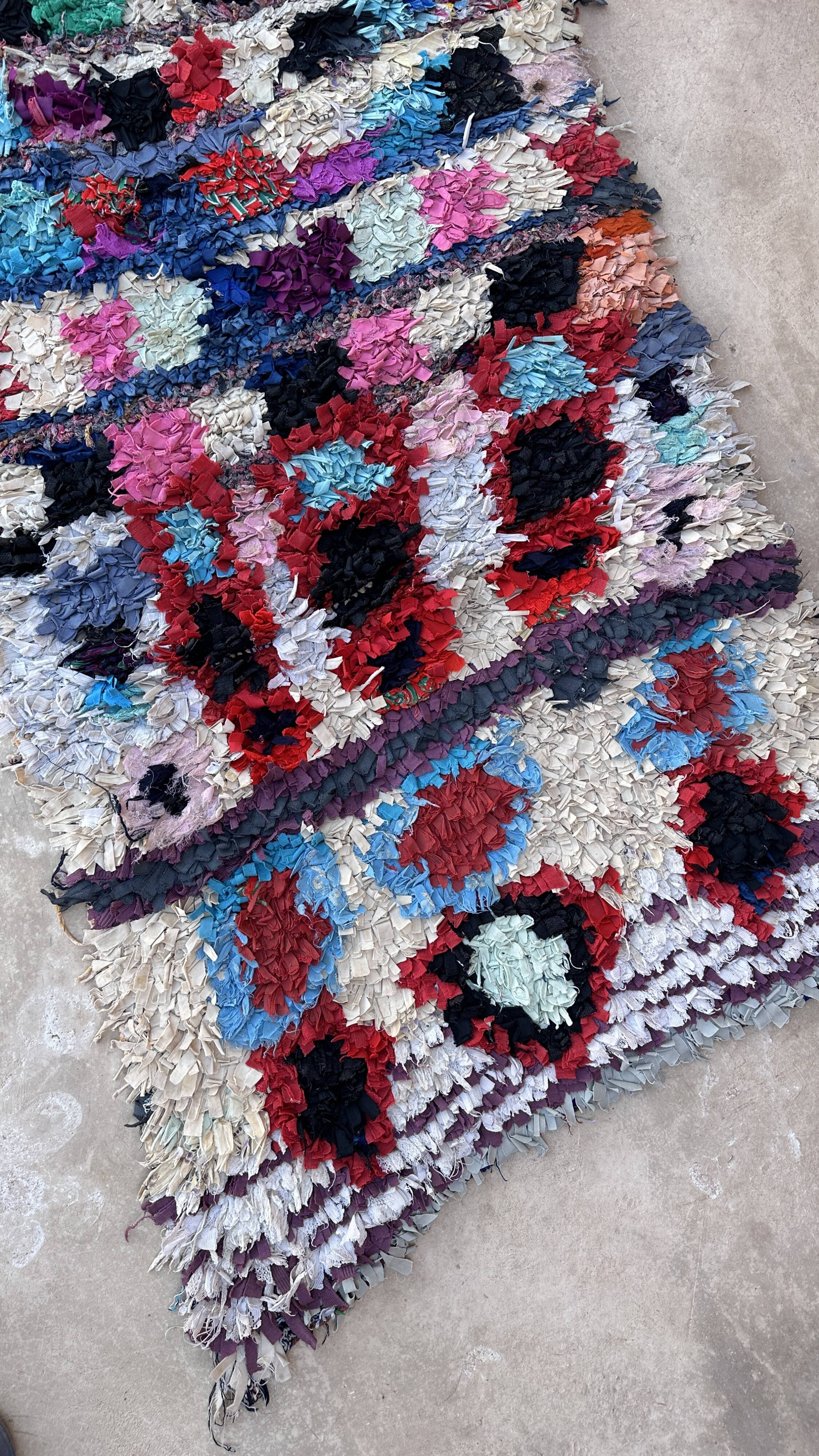 Colorful Boucherouite Moroccan rug - 77 x 173 cm
