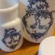 Pots apothicaires en opaline